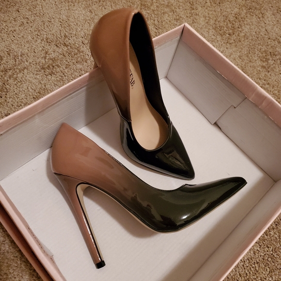 JUSTFAB Ombre Heels - Picture 2 of 11